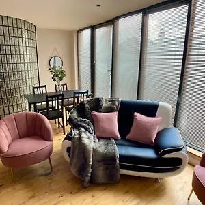 https://linen-quarter-apartments.belfasthotelsireland.com