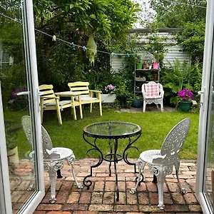 https://garden-snug.belfasthotelsireland.com